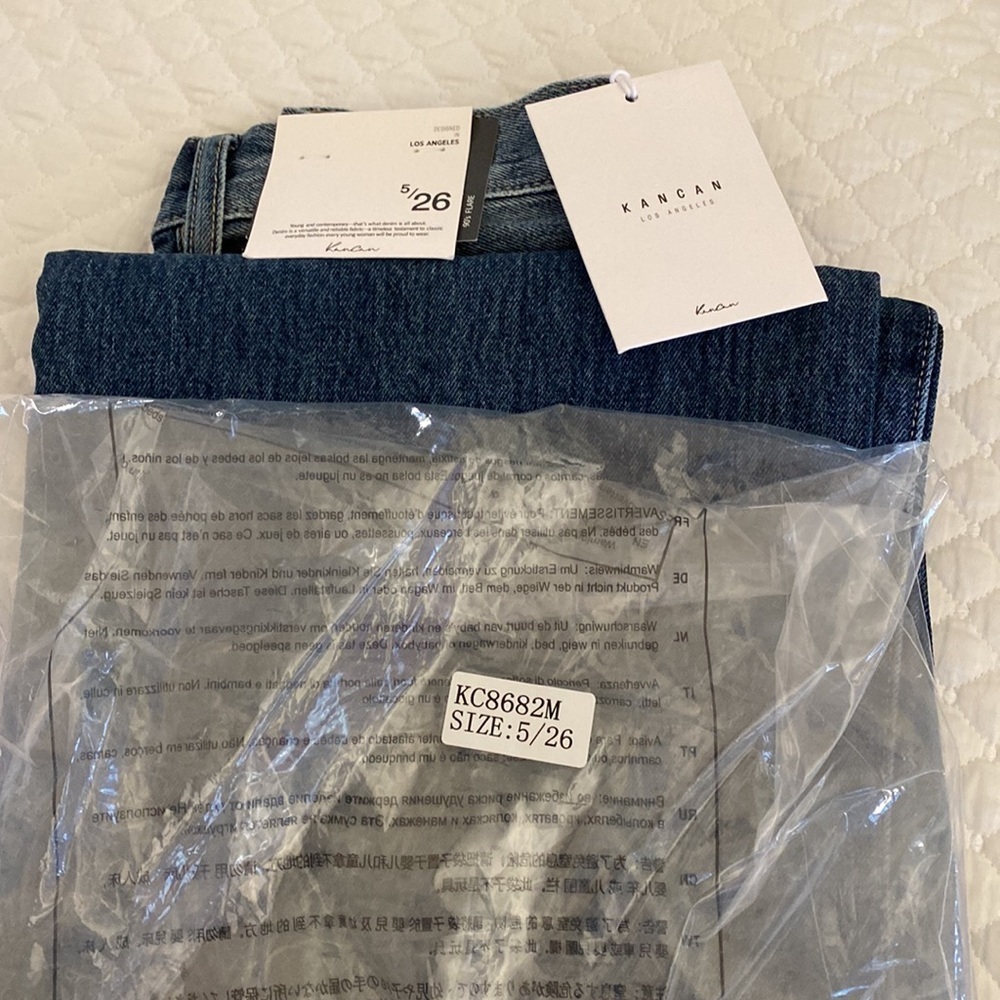 60057 KanCan High Rise Wide Leg Jeans (90’s Flare) - Picture 7 of 12